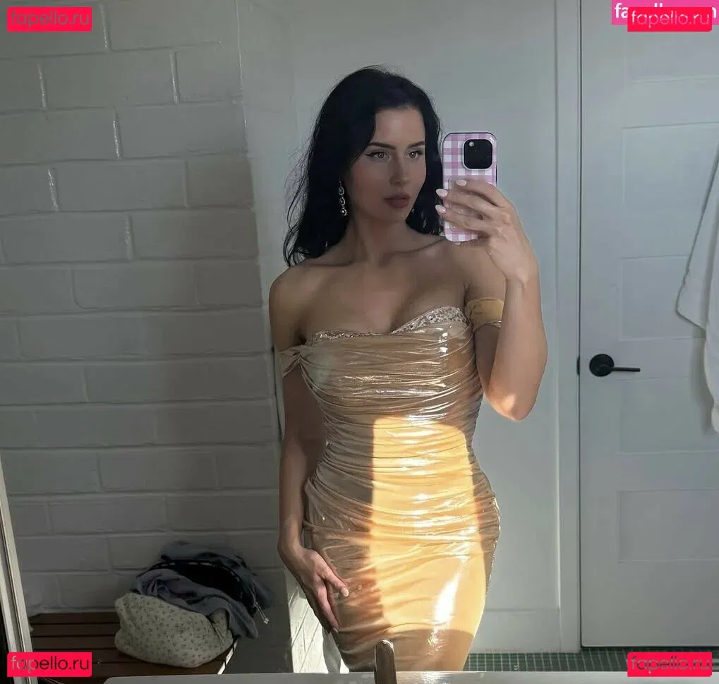 Lexipoll Onlyfans Photo Gallery 