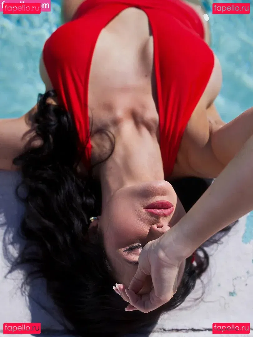 Lexipoll Onlyfans Photo Gallery 