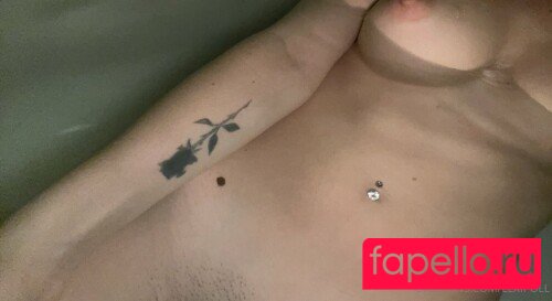 Lexipoll Onlyfans Photo Gallery 