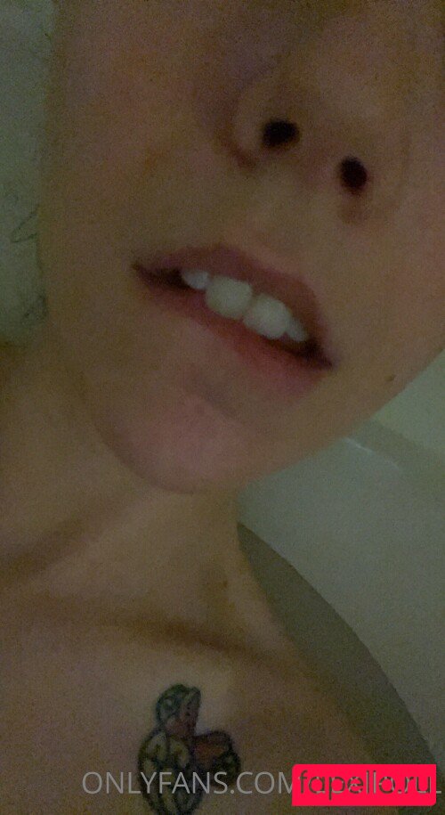 Lexipoll Onlyfans Photo Gallery 