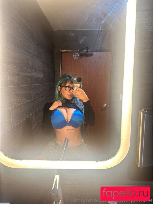 Lauren Jasmine Nude Onlyfans Photo 8