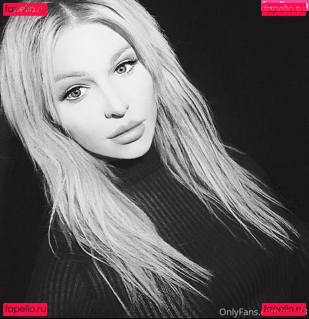 luvluvuxuluvluv Onlyfans Photo Gallery 