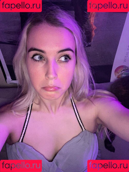 emilycc Onlyfans Photo Gallery 