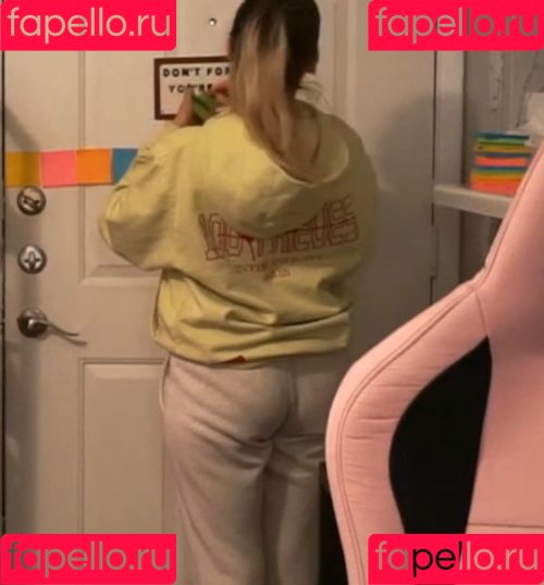 emilycc Onlyfans Photo Gallery 