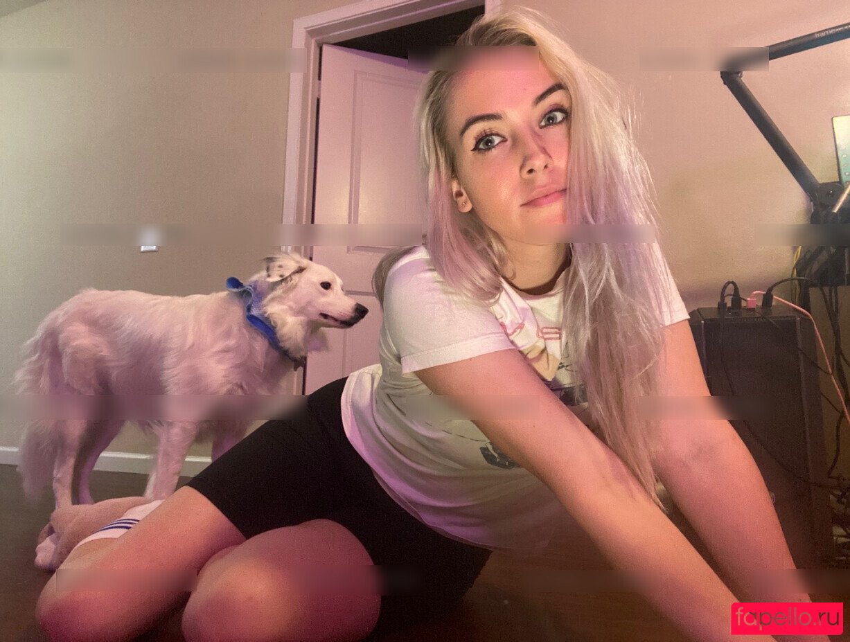 emilycc Nude Onlyfans Photo 32