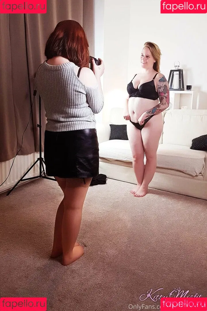 kittymisfituk Onlyfans Photo Gallery 