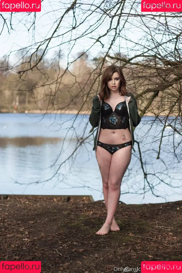 kittymisfituk Onlyfans Photo Gallery 