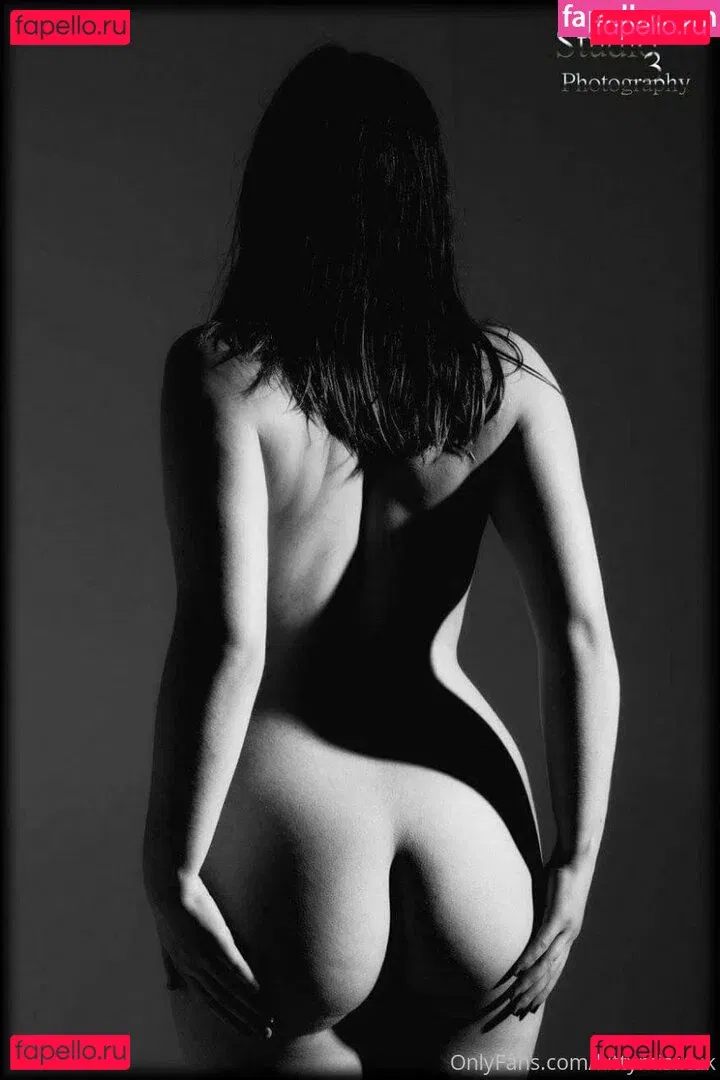 kittymisfituk Onlyfans Photo Gallery 