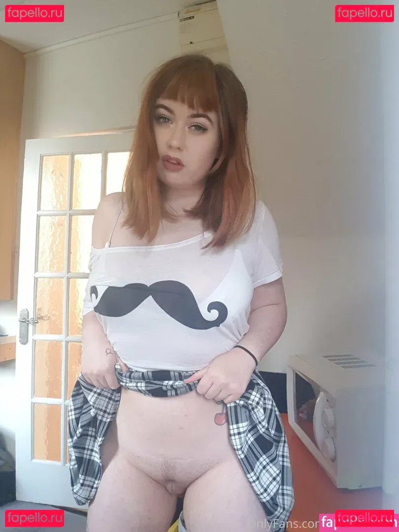 kittymisfituk Onlyfans Photo Gallery 