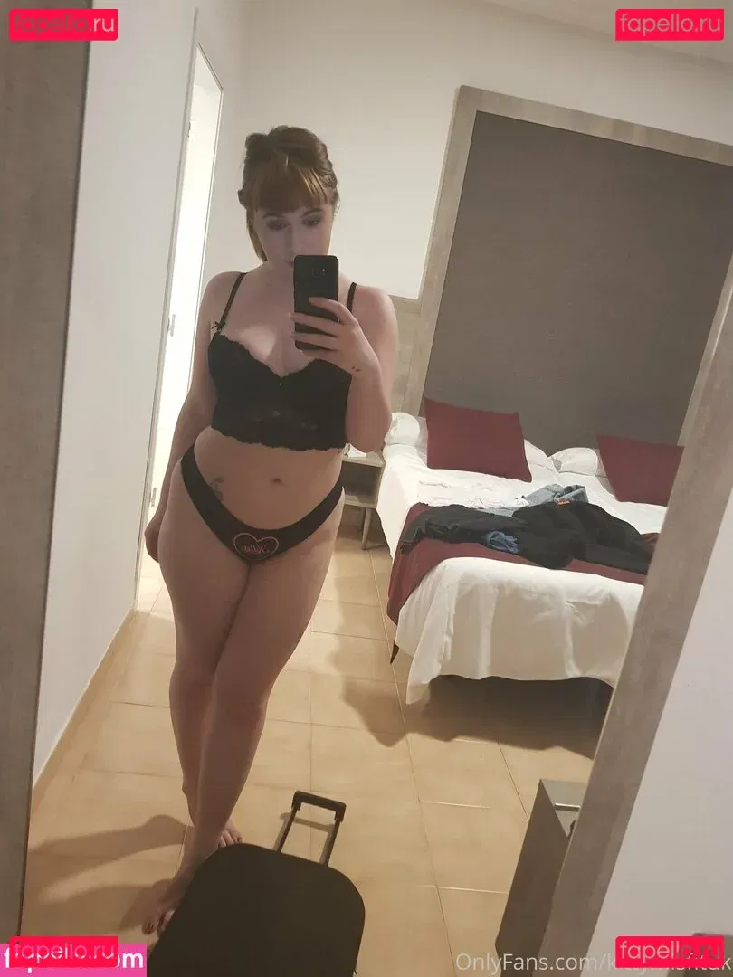 kittymisfituk Onlyfans Photo Gallery 