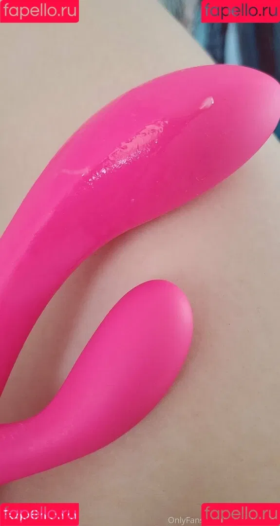 purplelaydfox Onlyfans Photo Gallery 