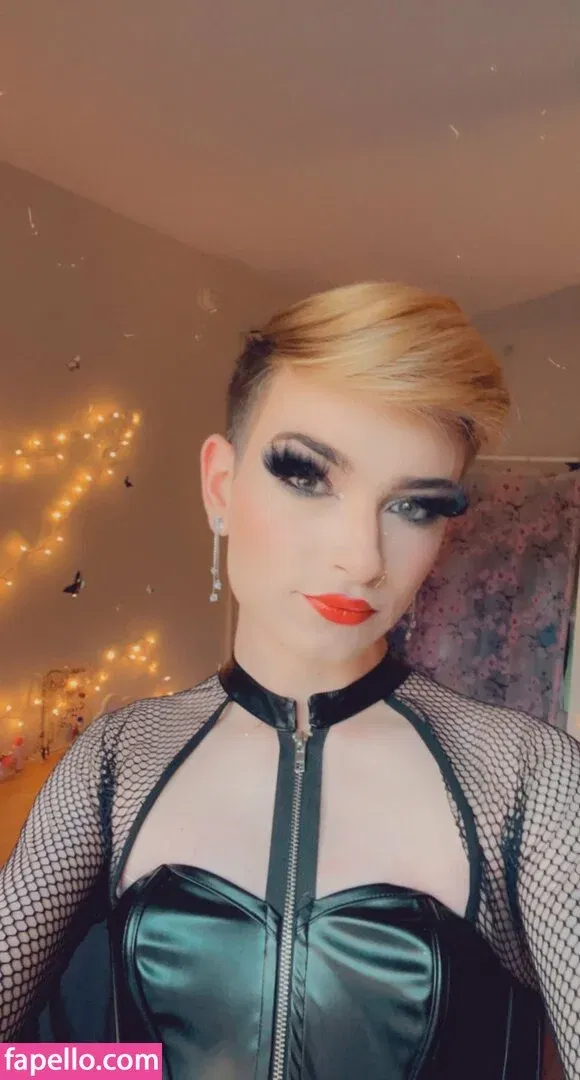 Stephanie Star Onlyfans Photo Gallery 