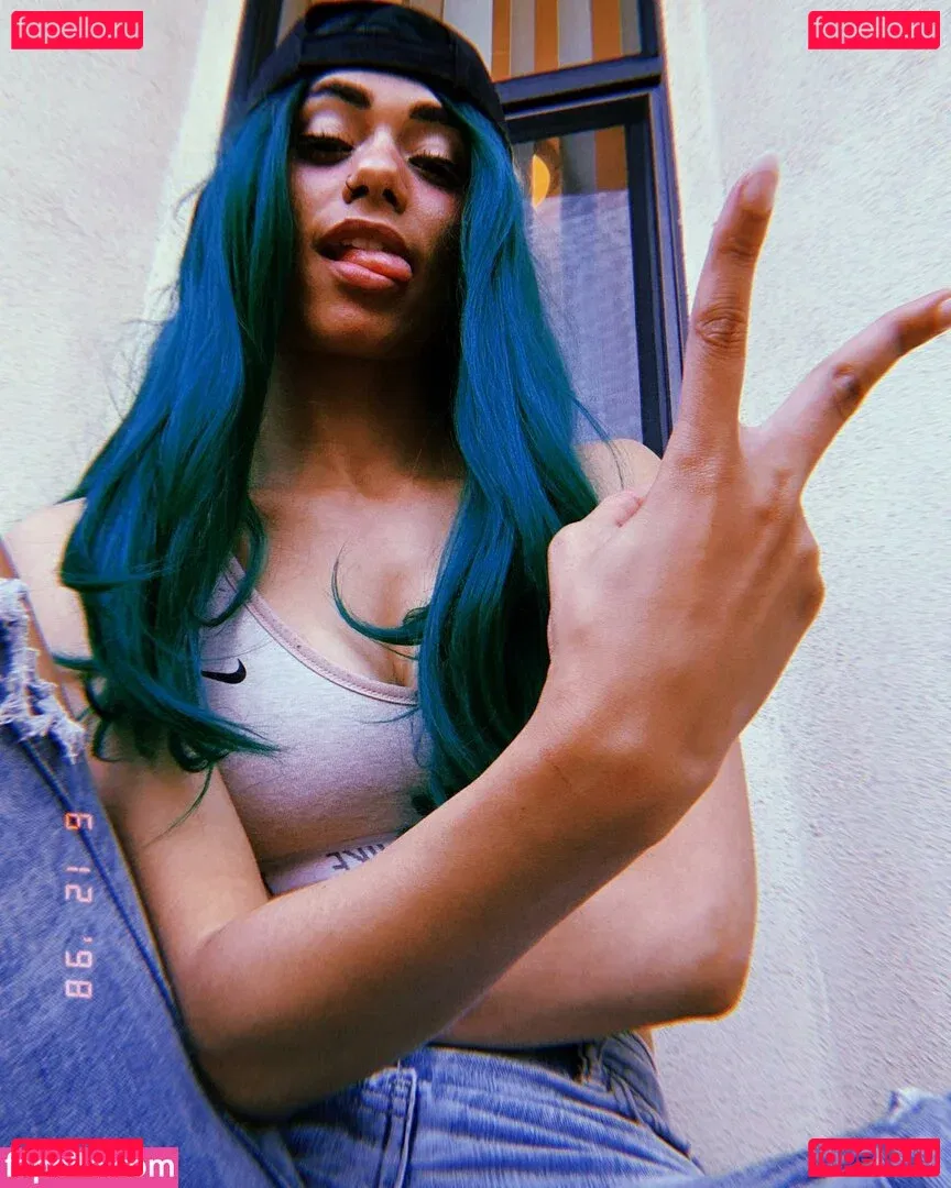 BlackKrystel Onlyfans Photo Gallery 