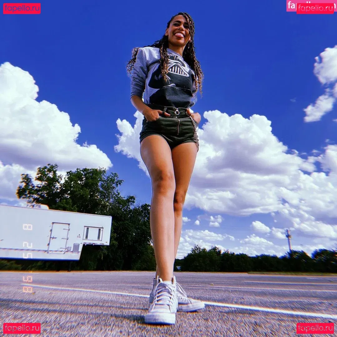 BlackKrystel Onlyfans Photo Gallery 