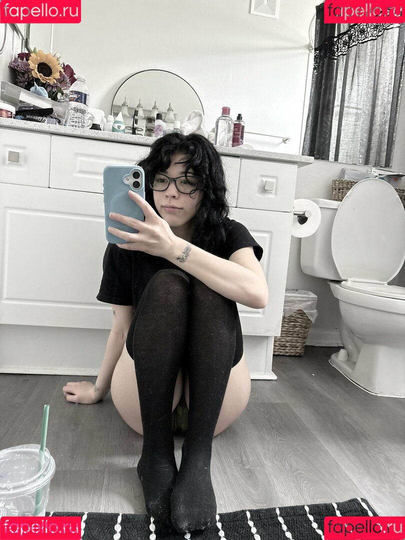 blushymallow Onlyfans Photo Gallery 