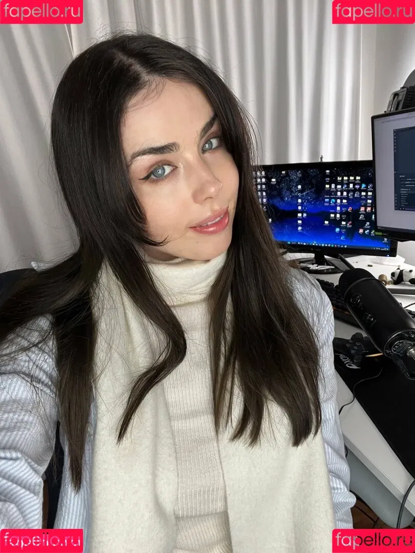 danielleksharp Onlyfans Photo Gallery 