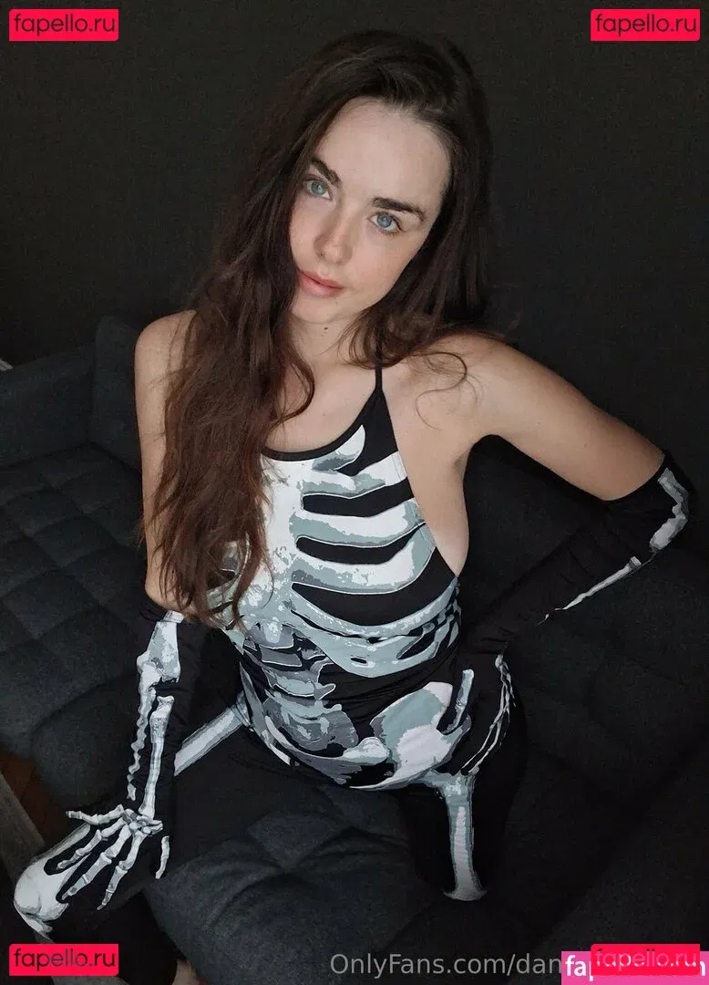 danielleksharp Onlyfans Photo Gallery 