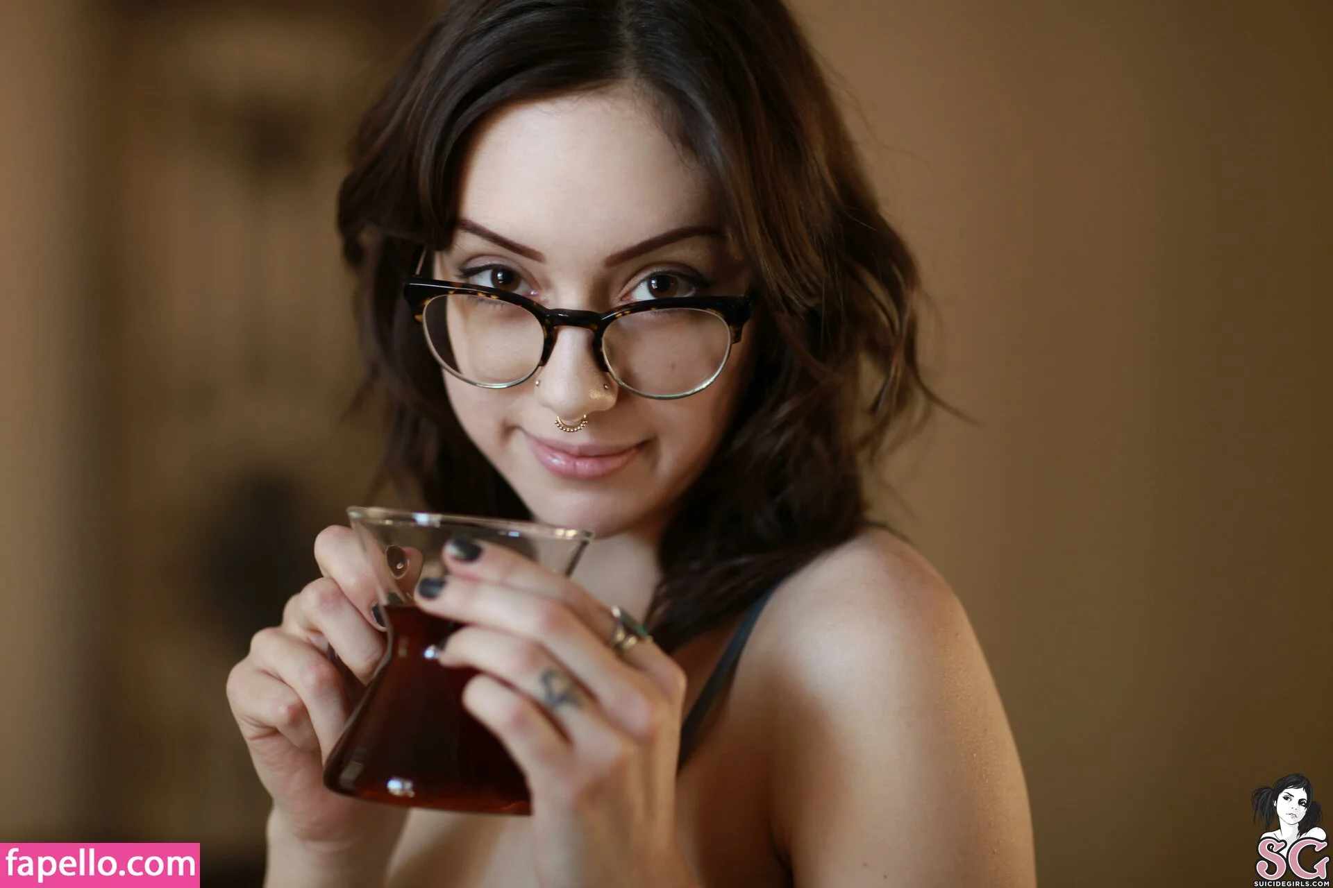 Feryn Suicide Onlyfans Photo Gallery 