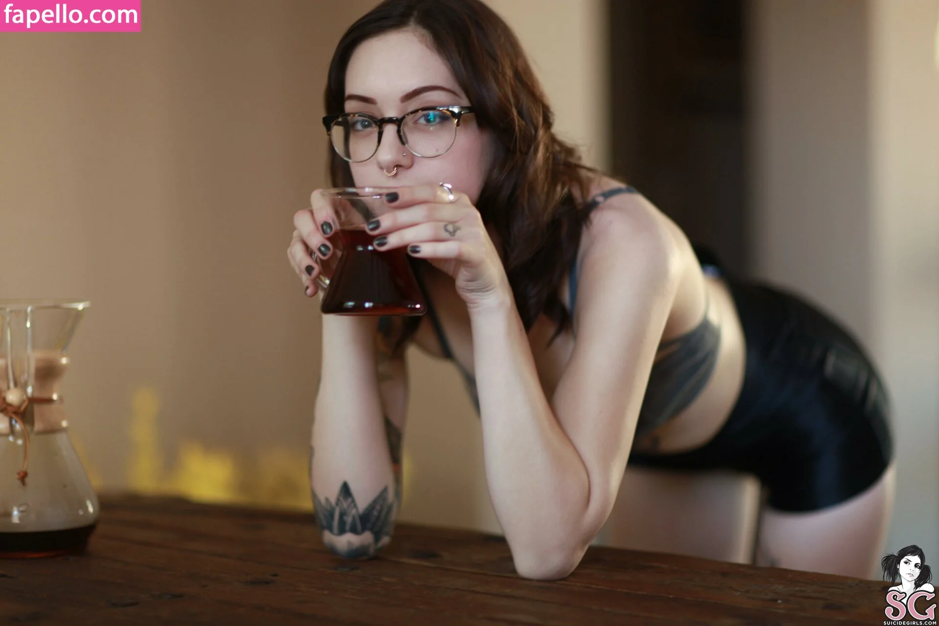 Feryn Suicide Onlyfans Photo Gallery 