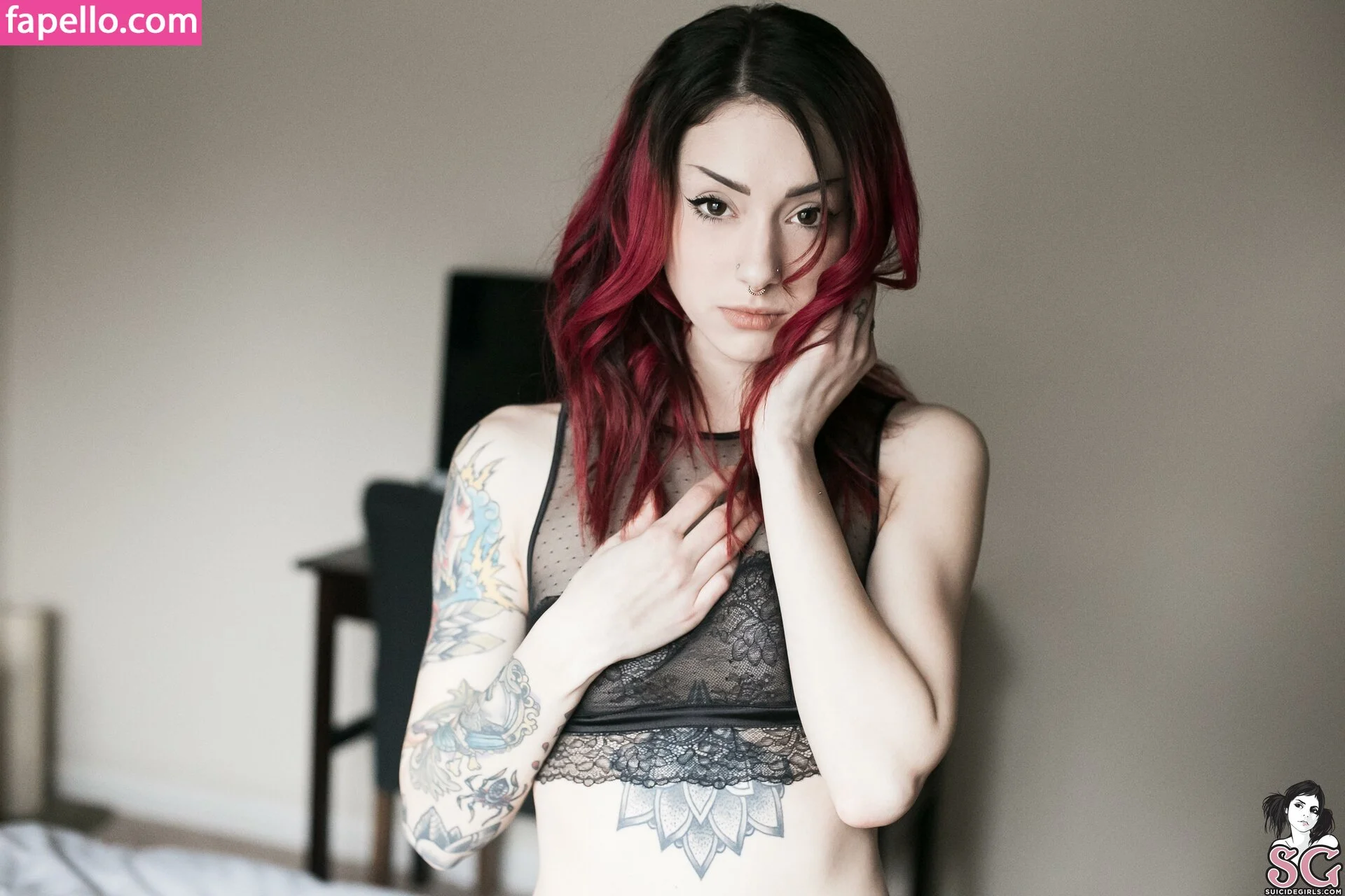 Feryn Suicide Onlyfans Photo Gallery 