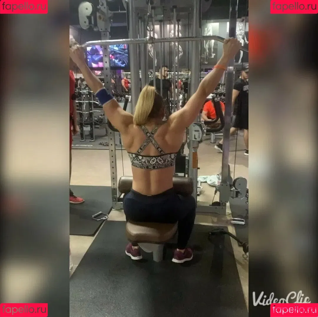 Reni Gendur Onlyfans Photo Gallery 