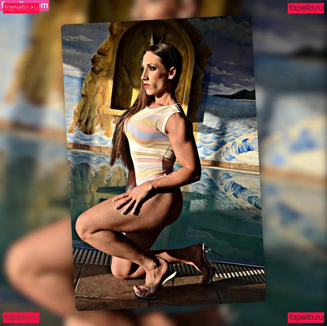 Reni Gendur Onlyfans Photo Gallery 