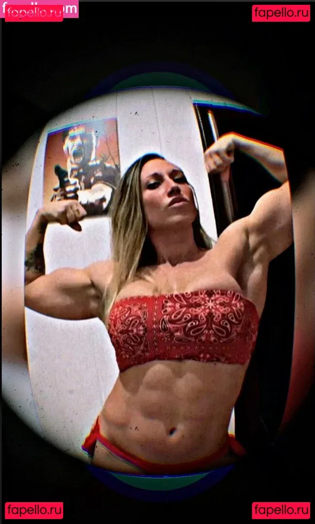 Reni Gendur Onlyfans Photo Gallery 