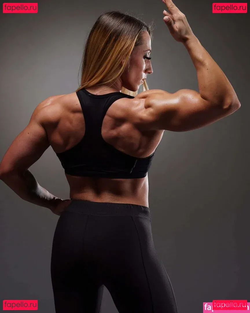 Reni Gendur Onlyfans Photo Gallery 