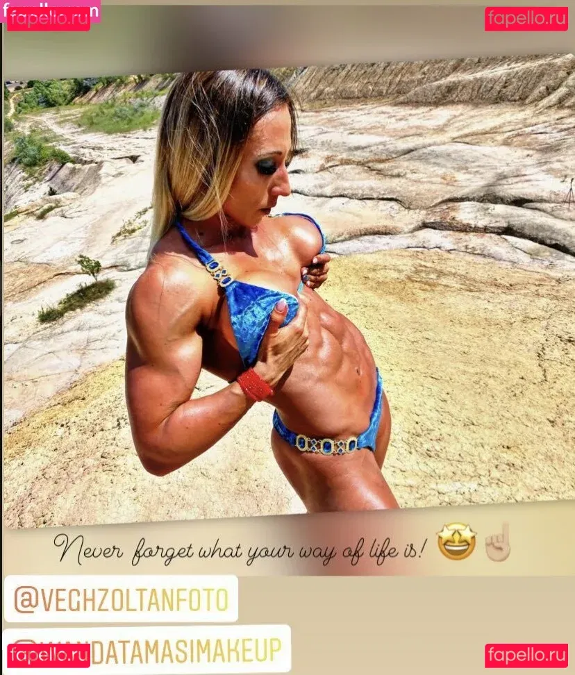 Reni Gendur Onlyfans Photo Gallery 