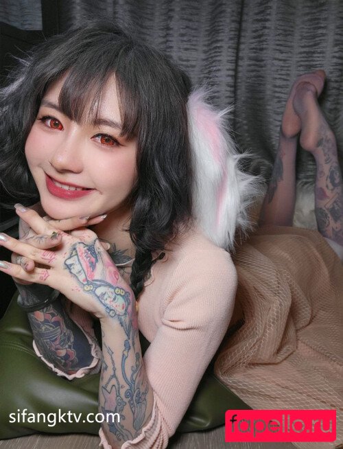 longmaocouple Nude Onlyfans Photo 14