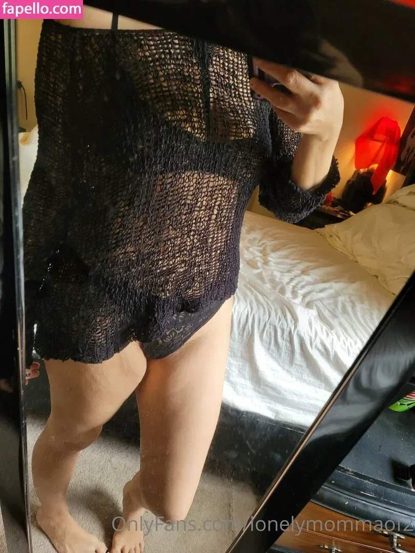 lonelymommaof2 Onlyfans Photo Gallery 