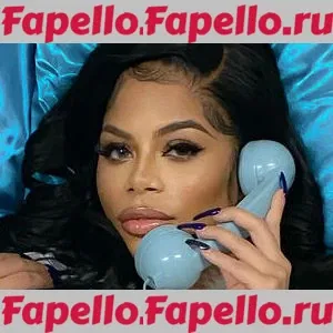 strellakat Onlyfans Photo Gallery 