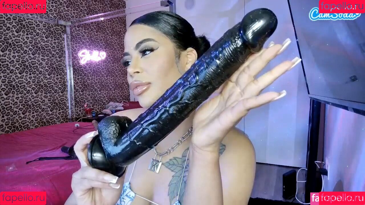 strellakat Onlyfans Photo Gallery 