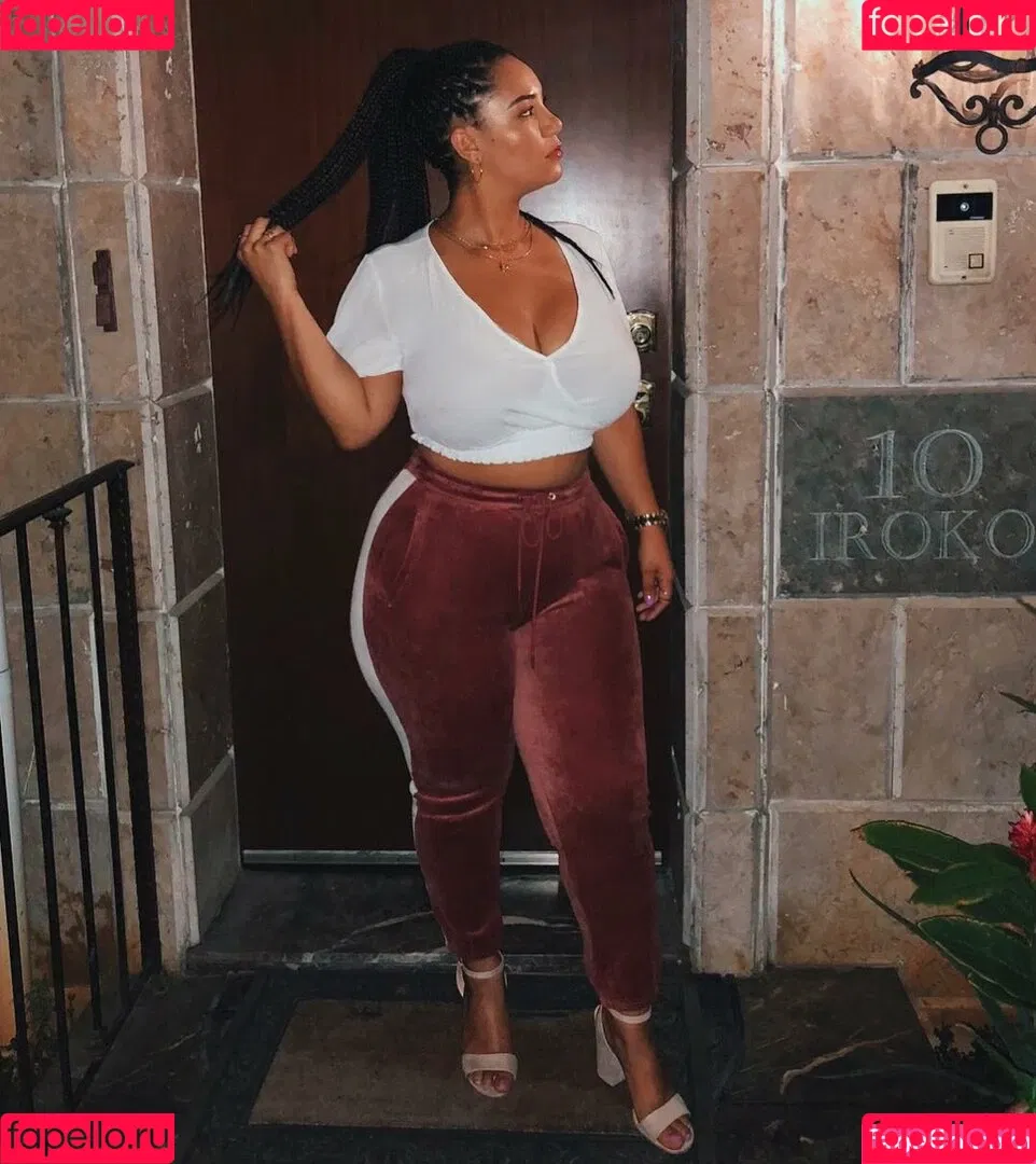 Katelyn Folasade Onlyfans Photo Gallery 