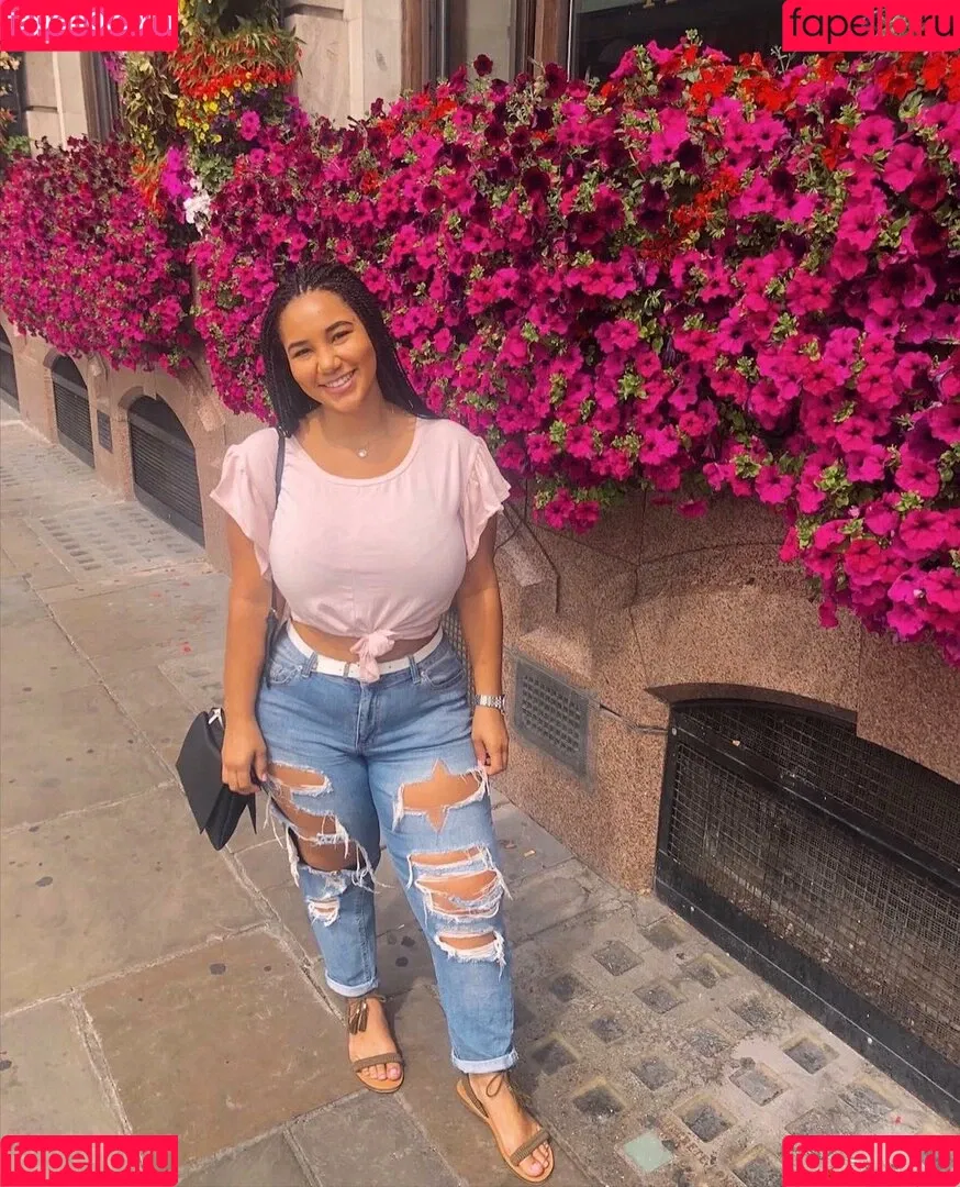Katelyn Folasade Onlyfans Photo Gallery 