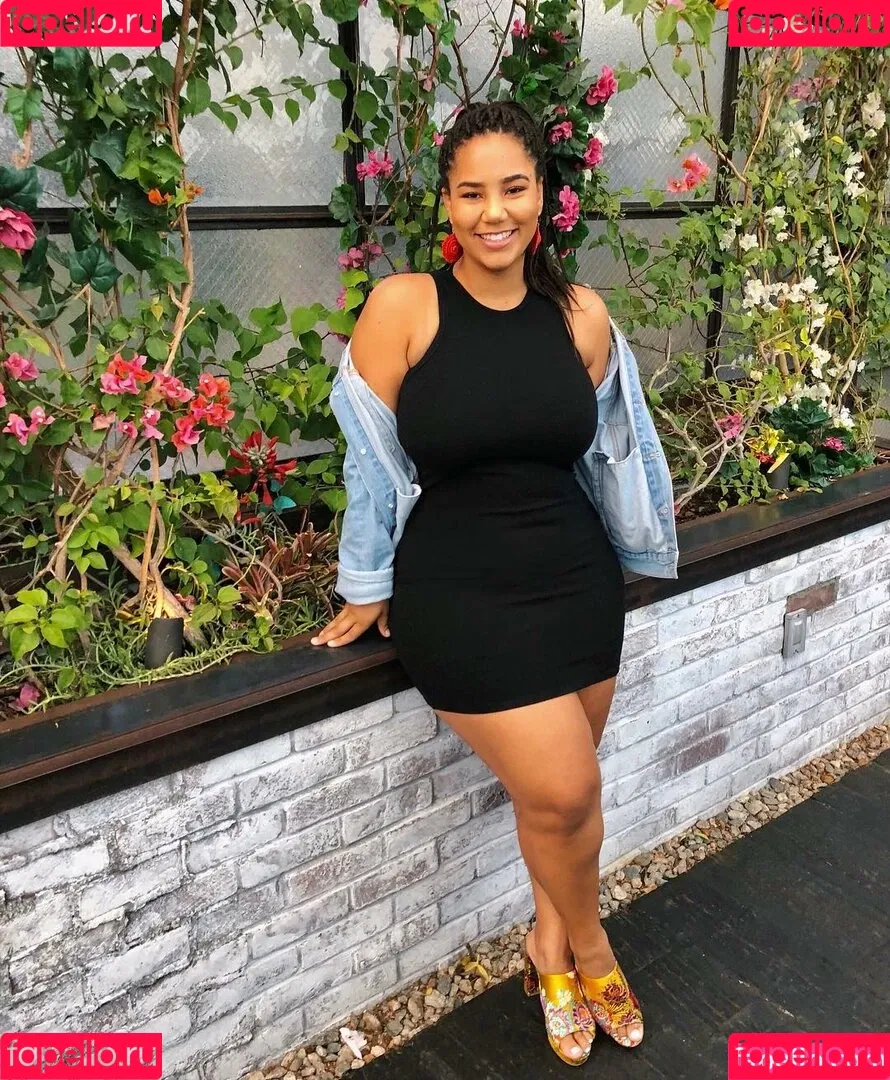 Katelyn Folasade Onlyfans Photo Gallery 