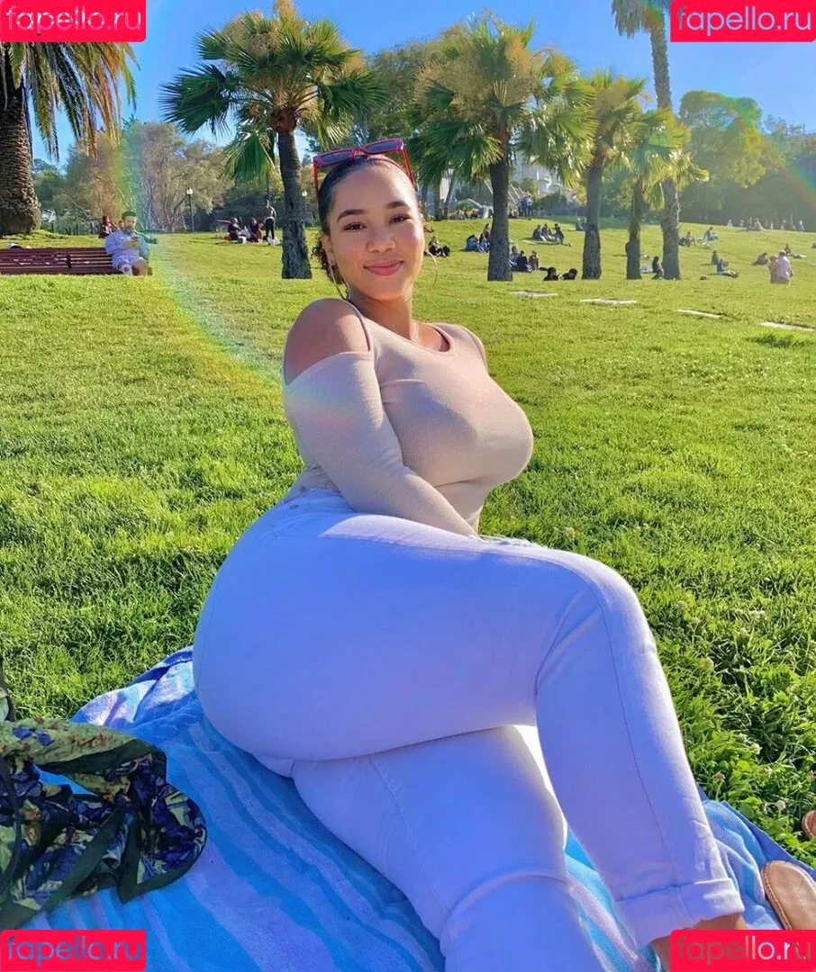 Katelyn Folasade Onlyfans Photo Gallery 