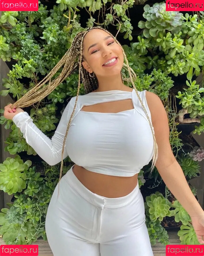 Katelyn Folasade Onlyfans Photo Gallery 