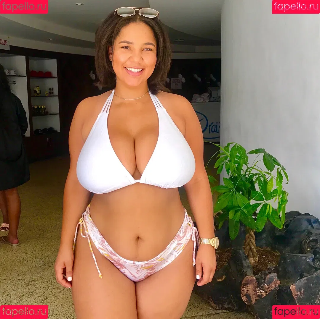 Katelyn Folasade Onlyfans Photo Gallery 