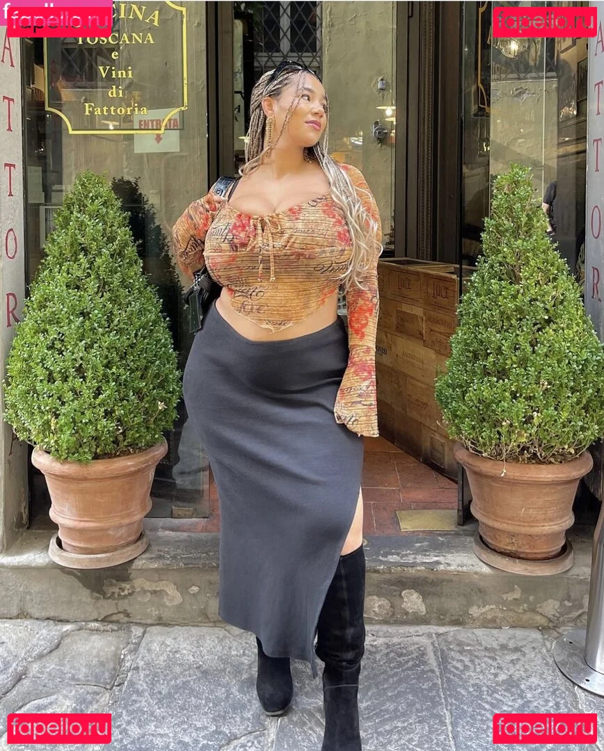 Katelyn Folasade Onlyfans Photo Gallery 