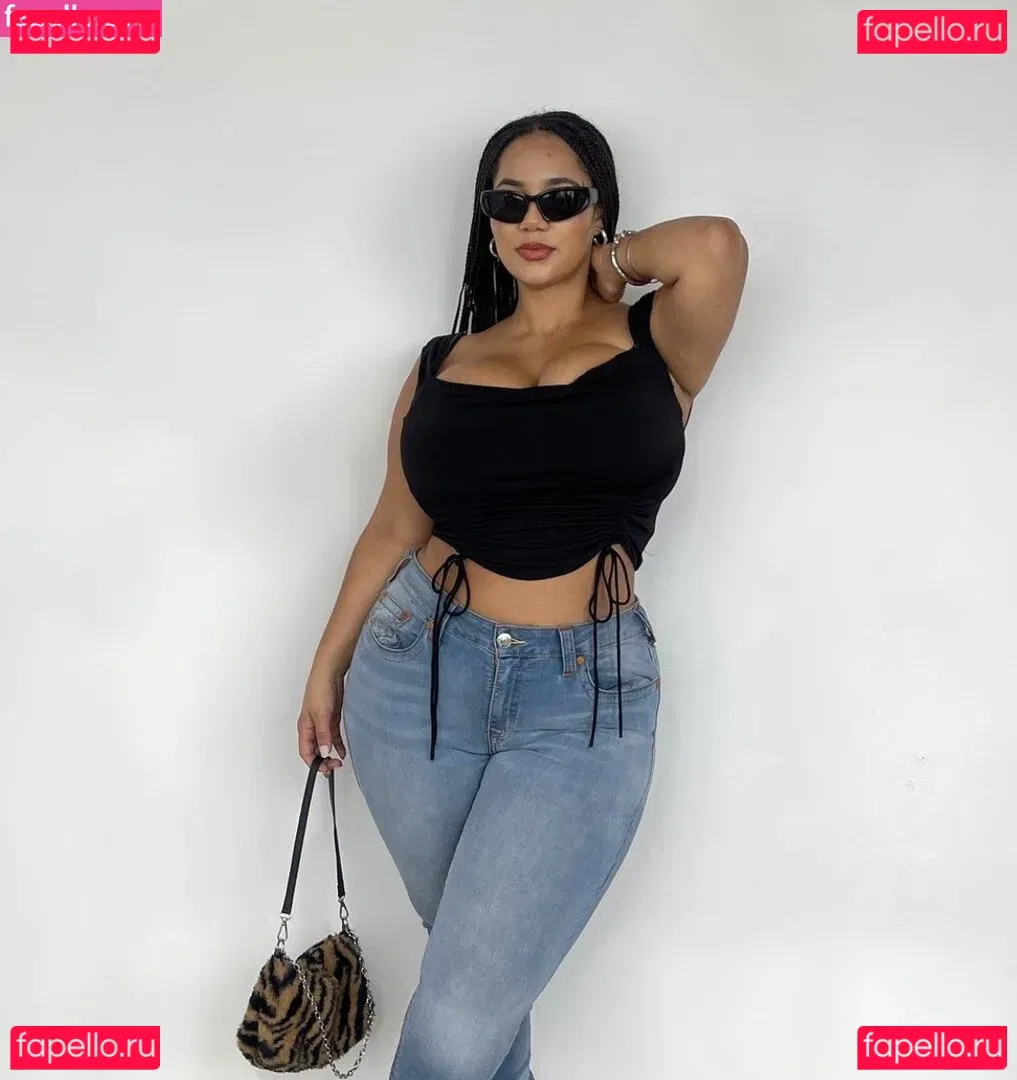 Katelyn Folasade Onlyfans Photo Gallery 