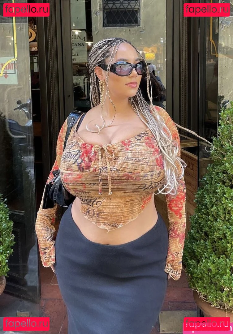 Katelyn Folasade Onlyfans Photo Gallery 