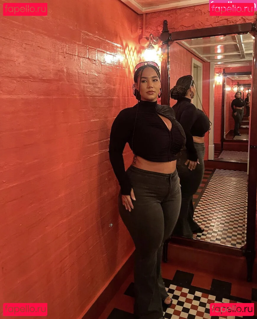 Katelyn Folasade Onlyfans Photo Gallery 