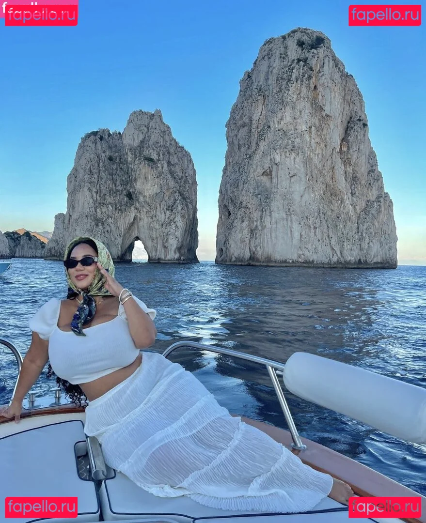 Katelyn Folasade Onlyfans Photo Gallery 