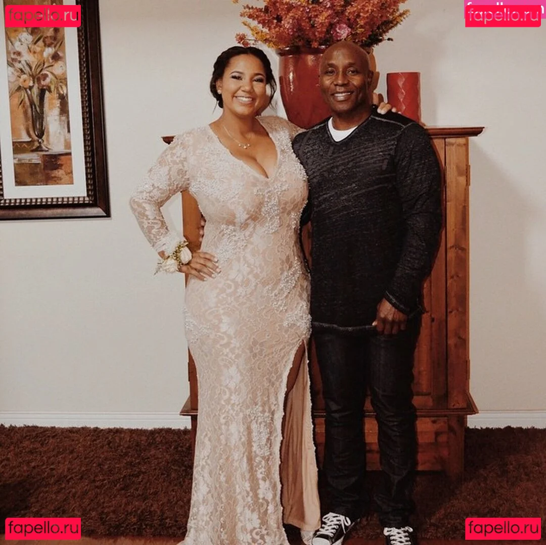 Katelyn Folasade Onlyfans Photo Gallery 