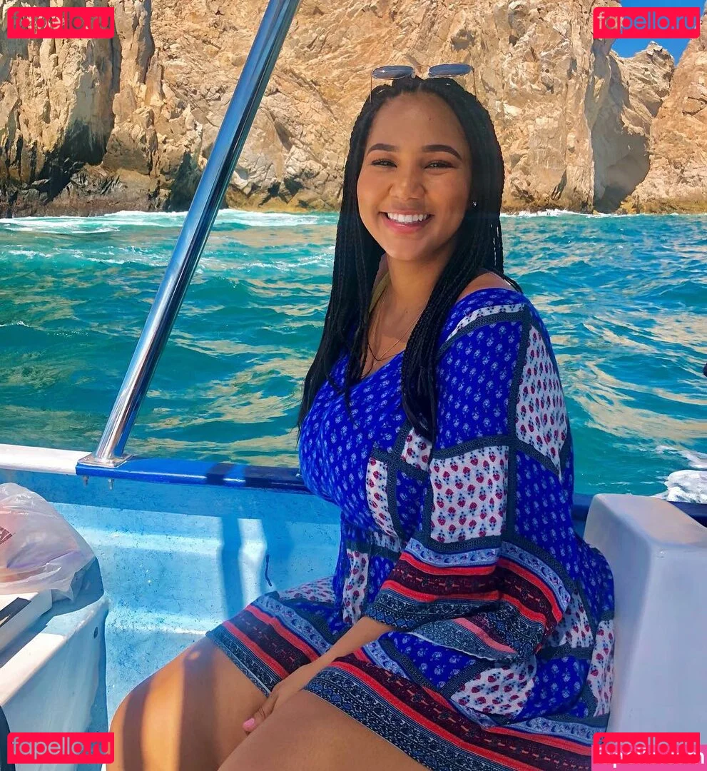 Katelyn Folasade Onlyfans Photo Gallery 