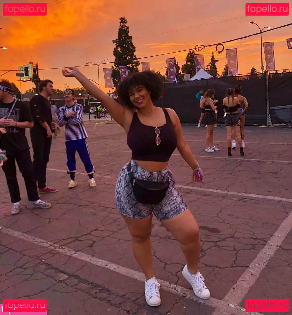 Katelyn Folasade Onlyfans Photo Gallery 