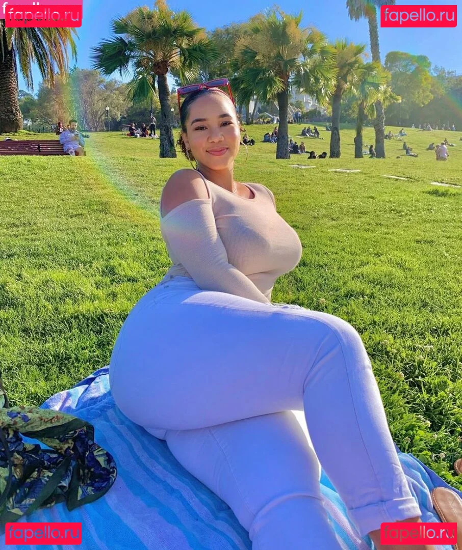 Katelyn Folasade Onlyfans Photo Gallery 