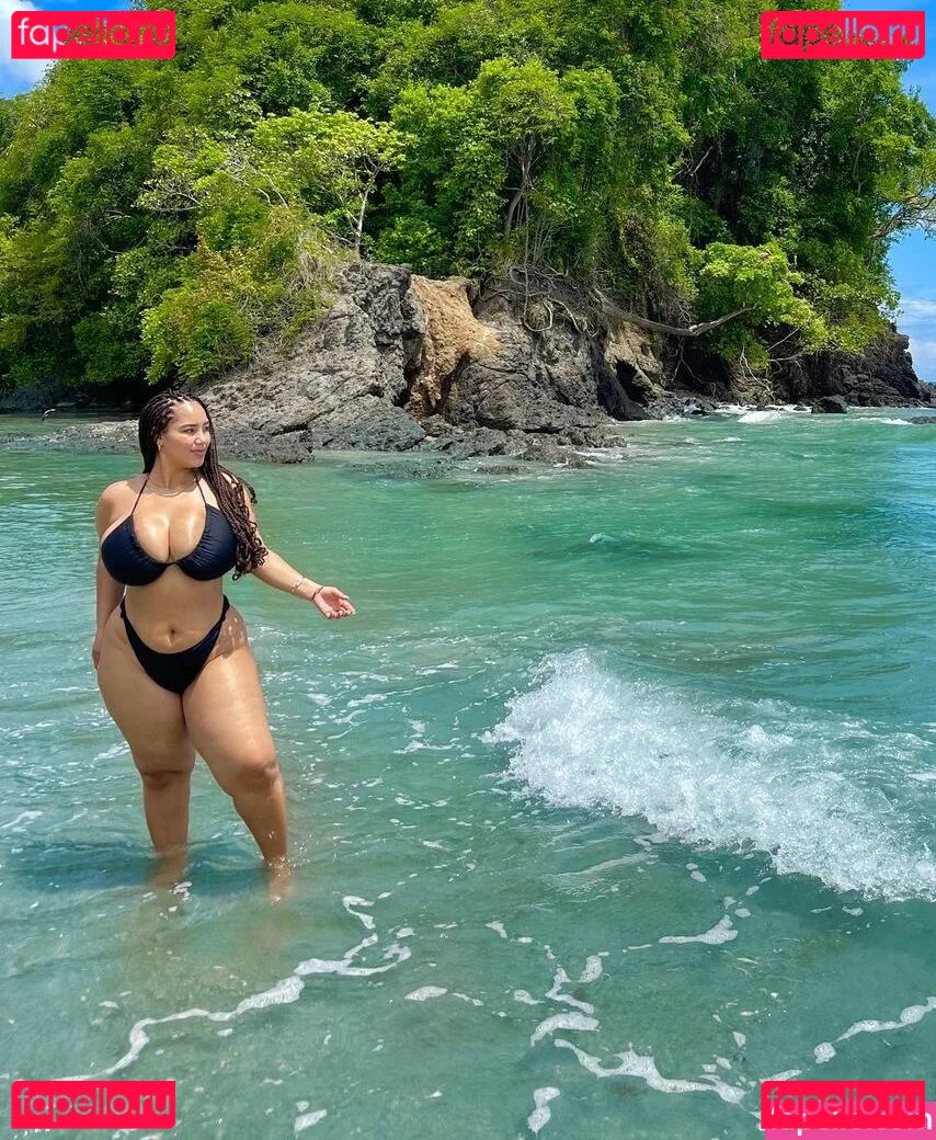 Katelyn Folasade Onlyfans Photo Gallery 