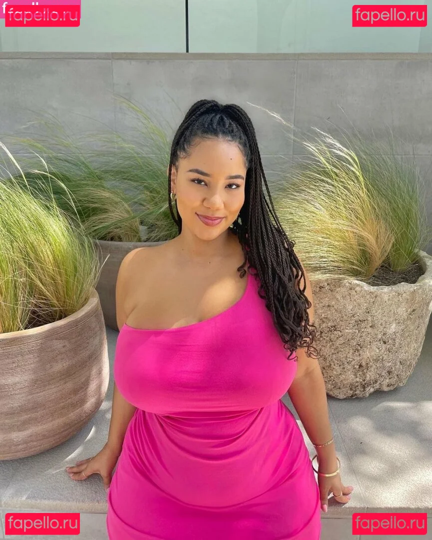 Katelyn Folasade Onlyfans Photo Gallery 